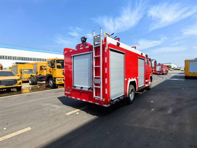 ������ս����4��ˮ��������